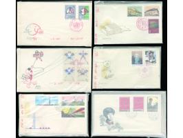 including many early nice sets, some with huge duplicates. Large quantity. Please view.